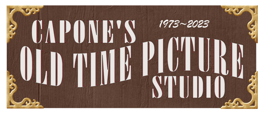 Capones Picture Studio logo